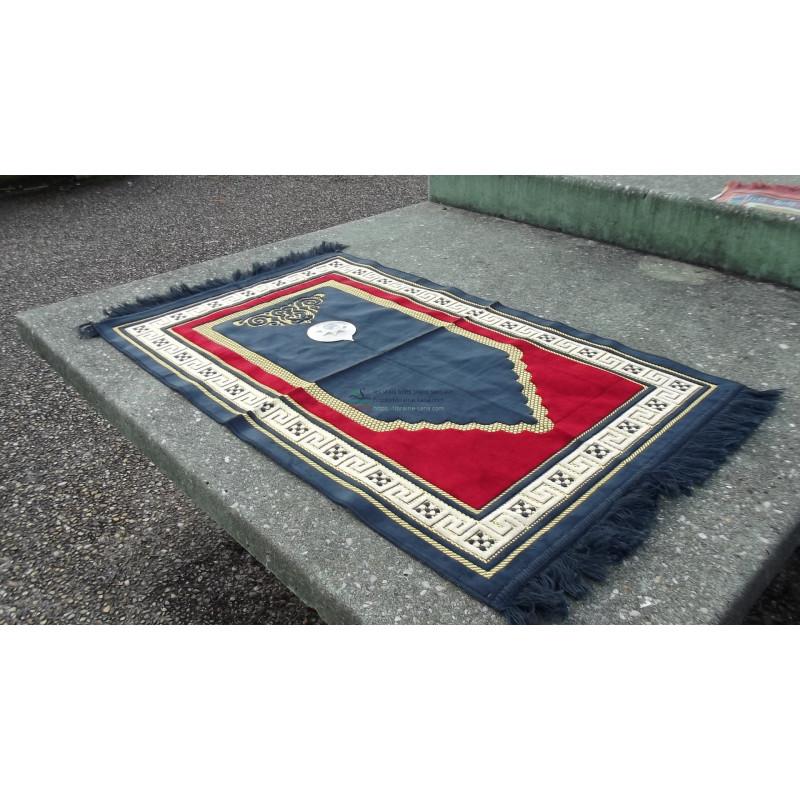Tapis de prières avec boussole intégrée +mode d'emploi - COULEUR BLEU NUIT - cadre rouge Sana Tapis de prière > Boussole 3700495403719 Librairie Musulmane Al-imen