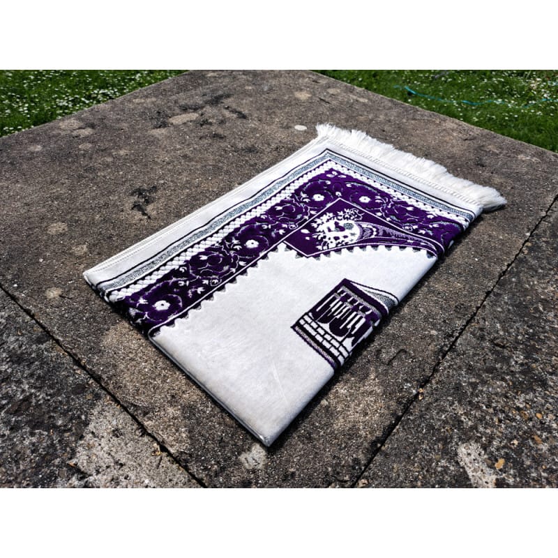 Tapis KAABA - Fond BLANC Motif VIOLET Sana Tapis de prière > Velours 3701633101344 Librairie Musulmane Al-imen
